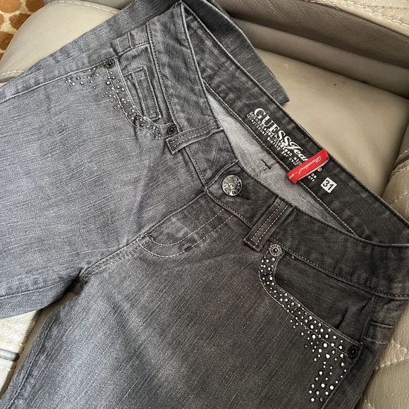 Guess Jeans size 31 Stretch with black and silver stone gems - Picture 6 of 8